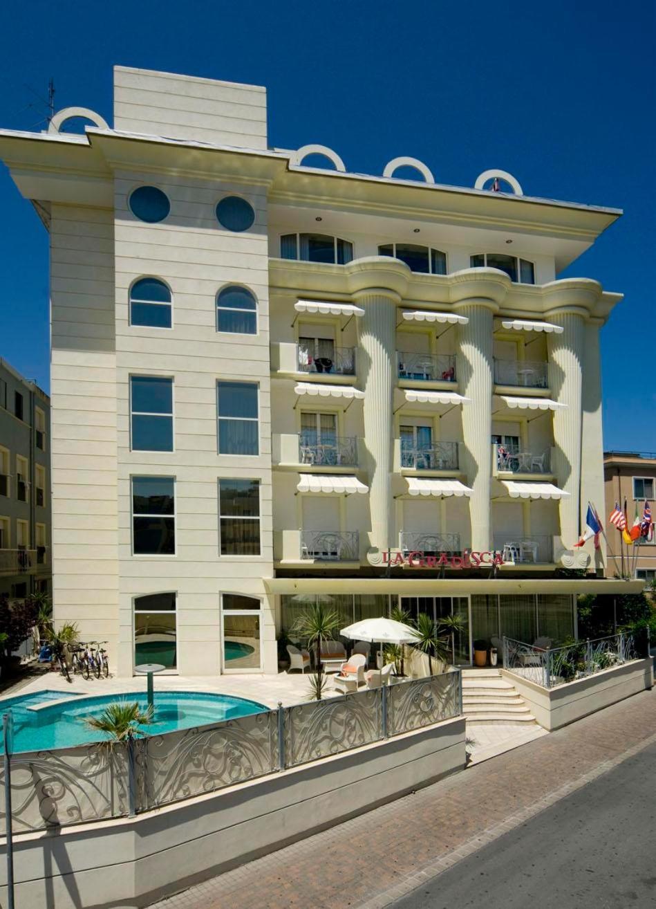 Hotel La Gradisca Rimini Bagian luar foto
