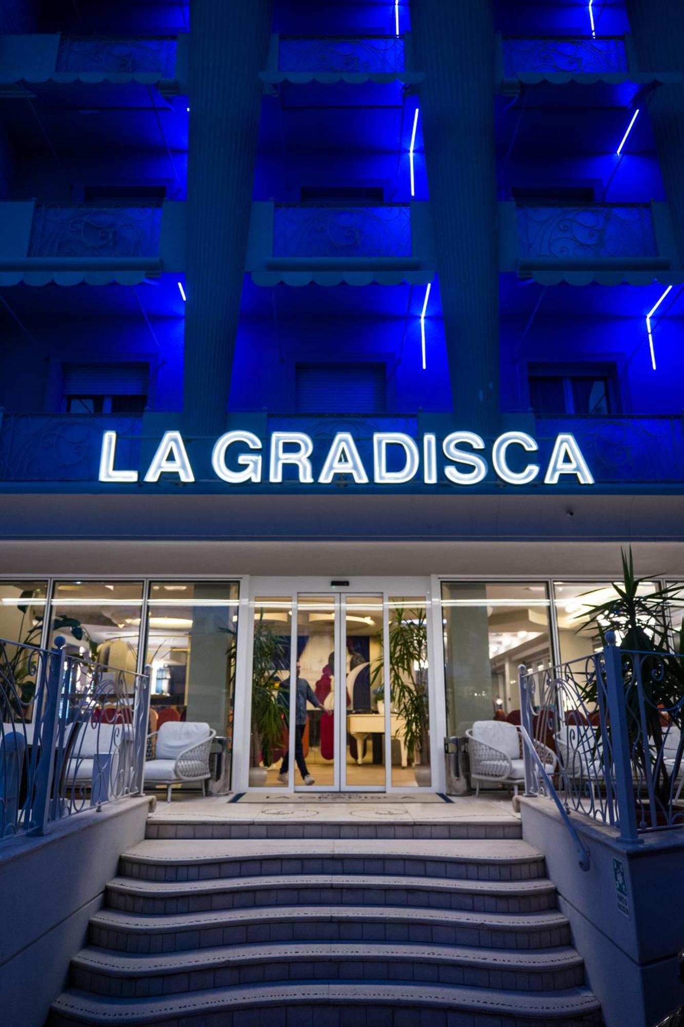 Hotel La Gradisca Rimini Bagian luar foto